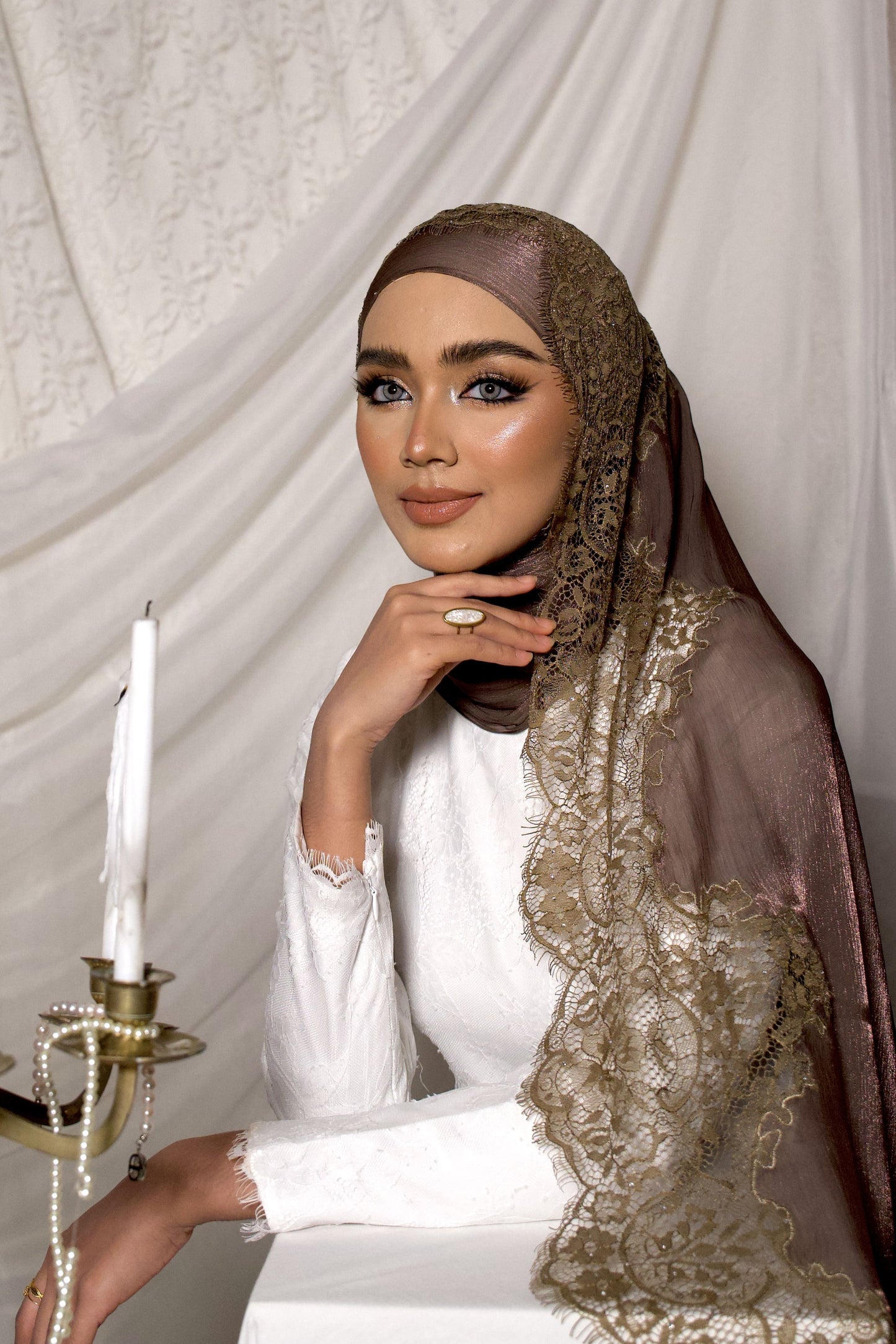 Diamond Lace Shawl - Caramel