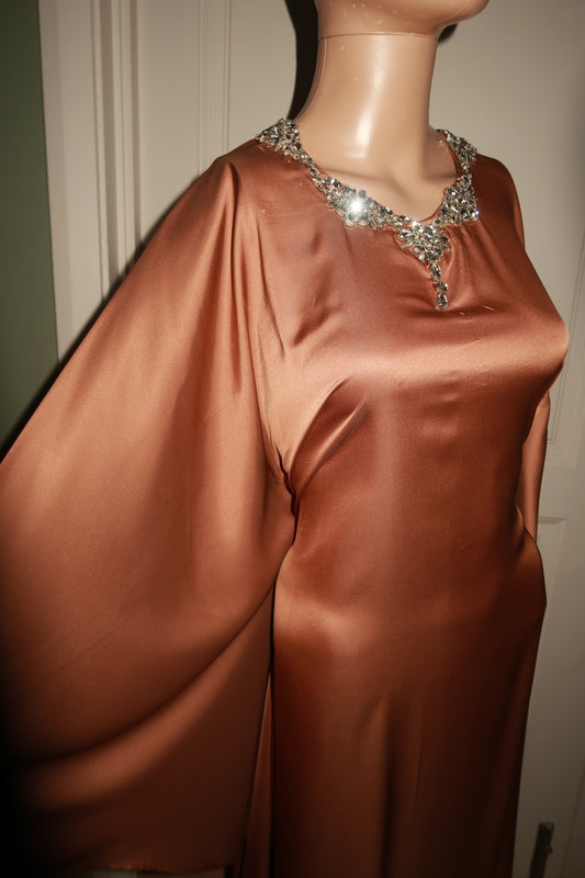 Saḥarā Beaded Kaftan - Caramel Brown