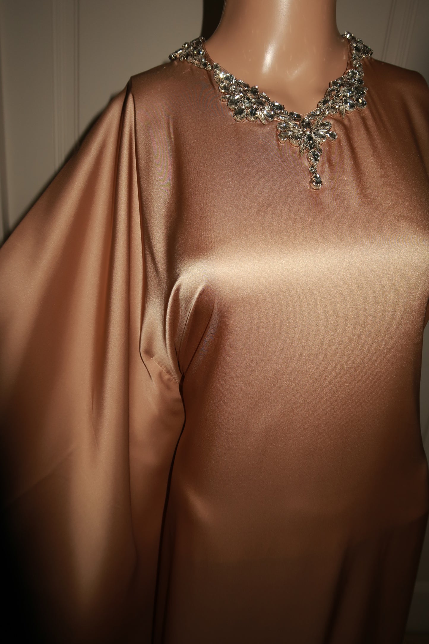 Saḥarā Beaded Kaftan - Milktea Brown