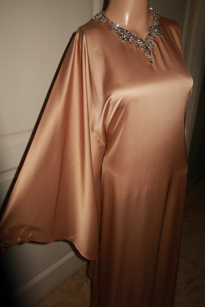 Saḥarā Beaded Kaftan - Milktea Brown