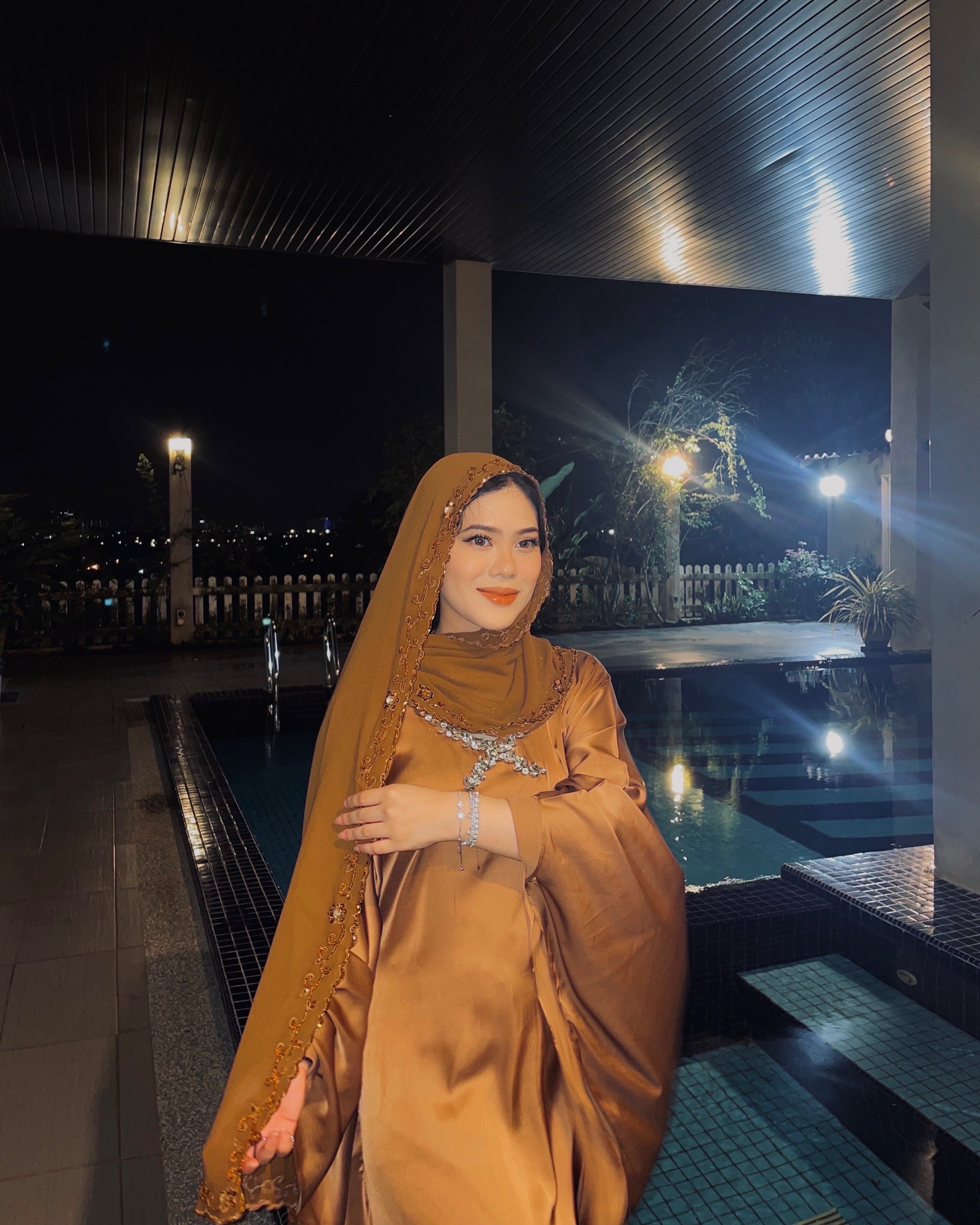 (Limited Edition)  Beaded Shawl