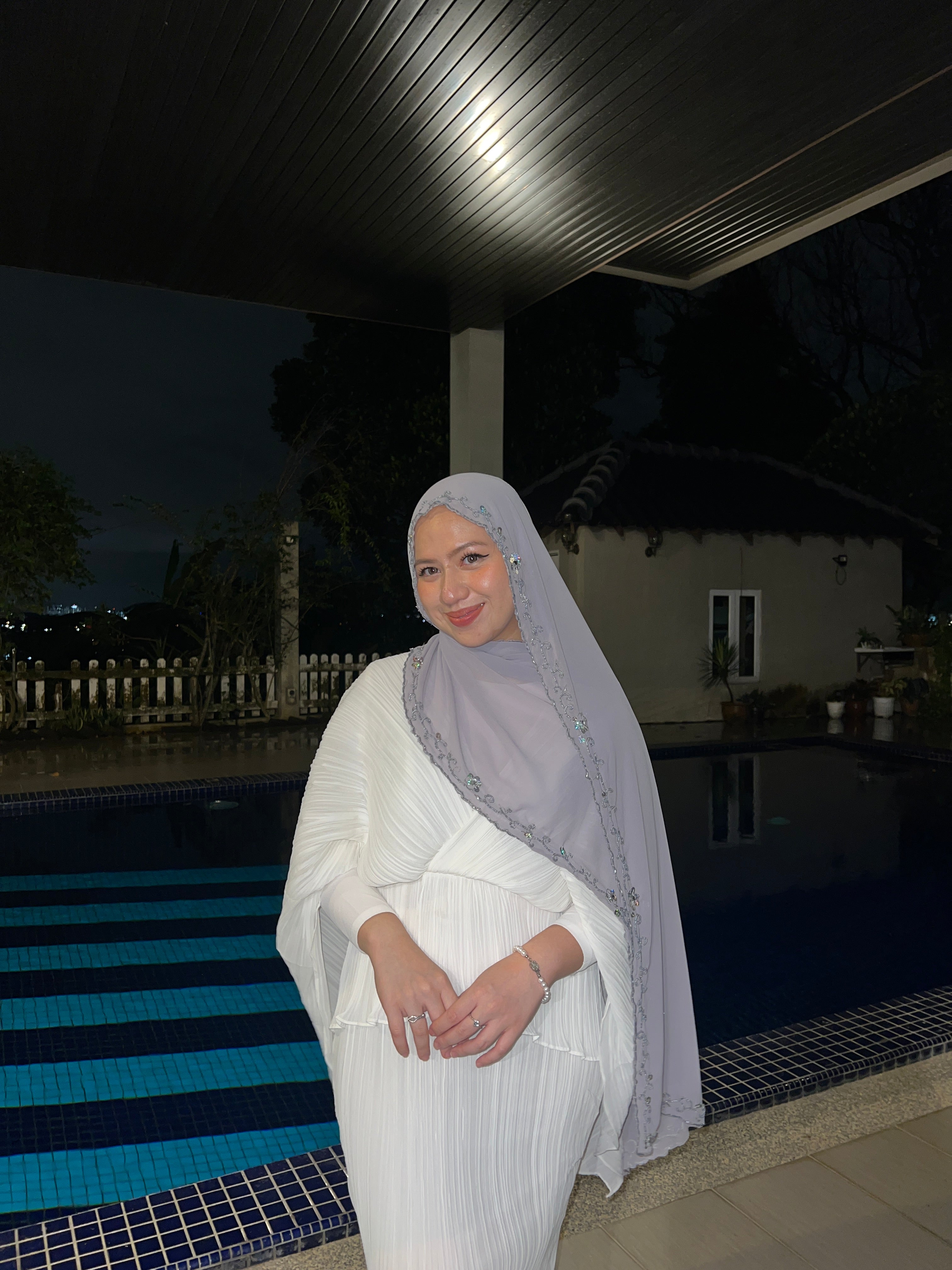 (Minor Defect) Sahara Beaded Shawl