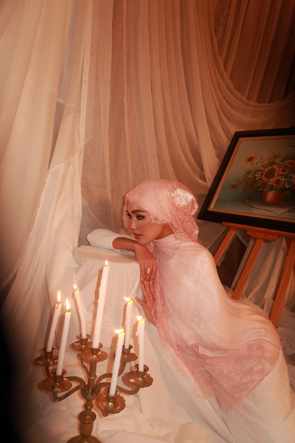 Diamond Lace Shawl - Blush