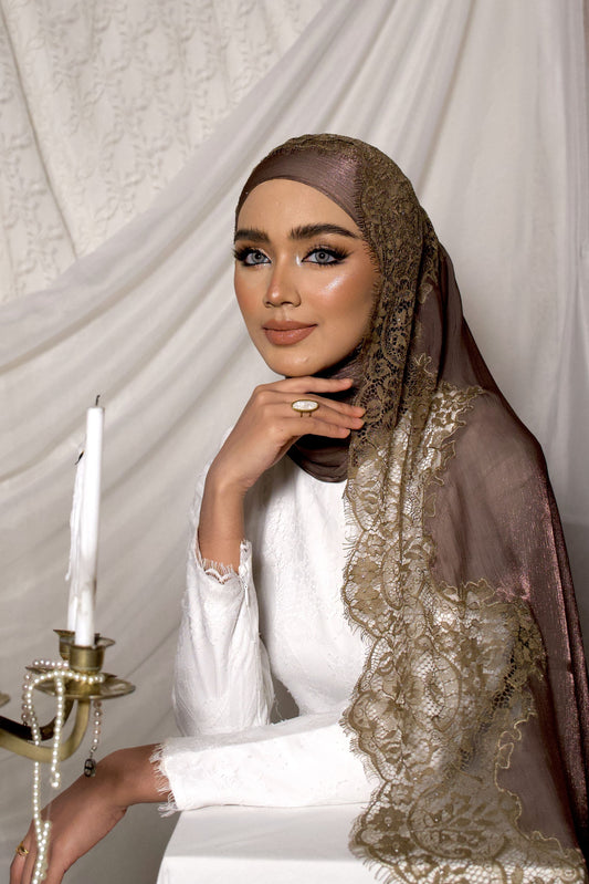 Diamond Lace Shawl - Caramel